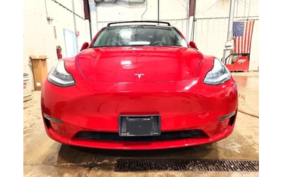 tesla-model-y - 4