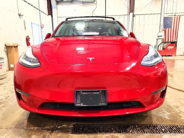 Tesla Model Y Long Range AWD - автомобили, коли, обяви за нови и употребявани 4