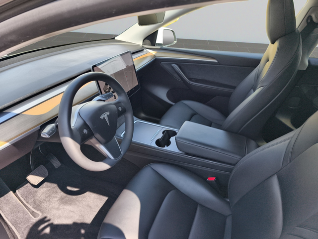 Tesla MODEL Y 80 kWh LONG RANGE DUAL MOTOR 378KW AWD - автомобили, коли, обяви за нови и употребявани 9
