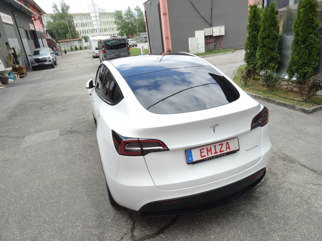 Tesla Model Y DUAI  MOTOR-4X4 - автомобили, коли, обяви за нови и употребявани 8