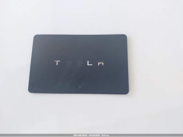 Tesla Model Y ELECTRIC All Wheel Drive - автомобили, коли, обяви за нови и употребявани 10