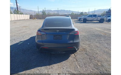 Tesla Model Y ELECTRIC All Wheel Drive - автомобили, коли, обяви за нови и употребявани 15