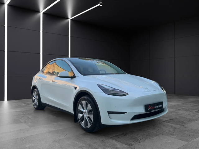 Tesla Model Y Long Range Dual AWD - автомобили, коли, обяви за нови и употребявани 0