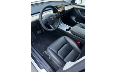 Tesla Model Y Long Range Dual AWD - автомобили, коли, обяви за нови и употребявани 9