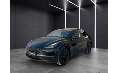 tesla-model-y-long-range-dual-awd - 1