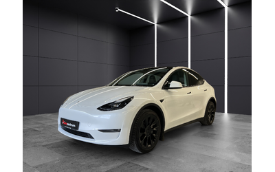 tesla-model-y-long-range-dual-awd - 1