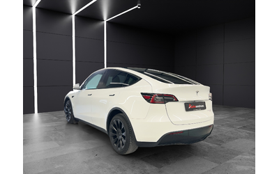 tesla-model-y-long-range-dual-awd - 3