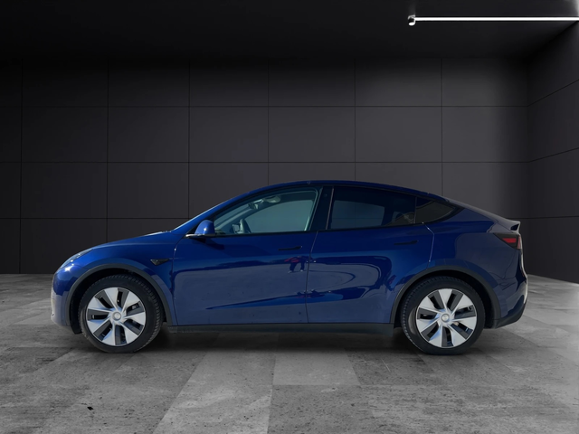 Tesla Model Y Standart Range RWD - автомобили, коли, обяви за нови и употребявани 7
