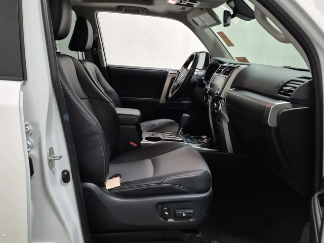 Toyota 4runner SR5 Premium 4WD - автомобили, коли, обяви за нови и употребявани 13