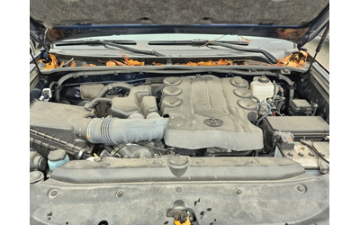 Toyota 4runner Limited 4WD - автомобили, коли, обяви за нови и употребявани 13