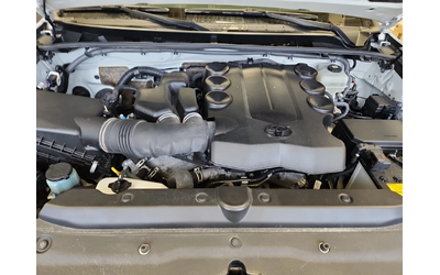 Toyota 4runner LIMITED - автомобили, коли, обяви за нови и употребявани 13