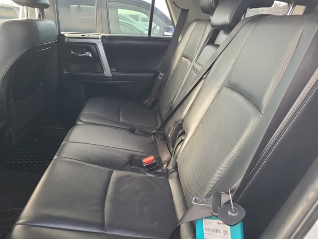 Toyota 4runner LIMITED - автомобили, коли, обяви за нови и употребявани 9