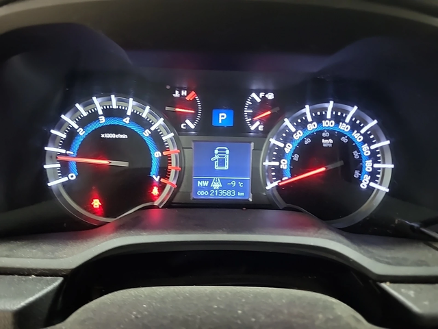 Toyota 4runner SR5 - автомобили, коли, обяви за нови и употребявани 9