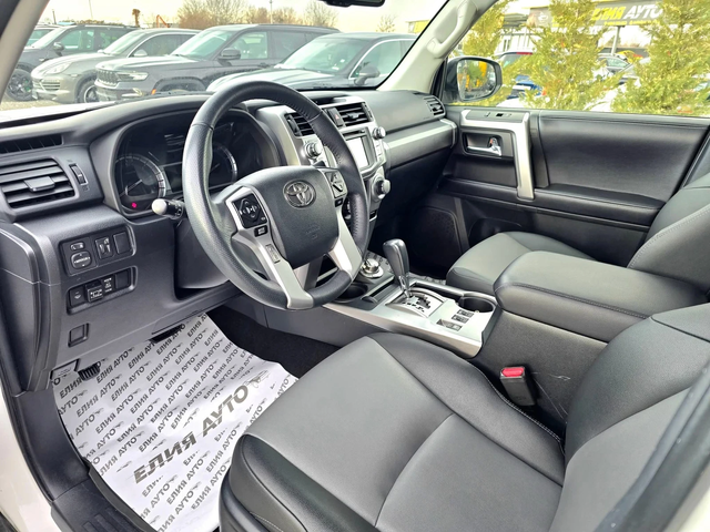 Toyota 4runner 4.0I 4X4 НАПЪЛНО ОБСЛУЖЕН 20000ХИЛ КМ ЛИЗИНГ 100% - автомобили, коли, обяви за нови и употребявани 11