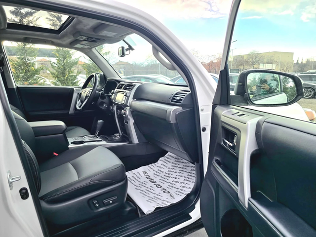 Toyota 4runner 4.0I 4X4 НАПЪЛНО ОБСЛУЖЕН 20000ХИЛ КМ ЛИЗИНГ 100% - автомобили, коли, обяви за нови и употребявани 13