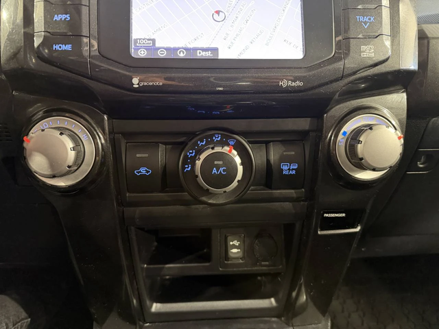 Toyota 4runner SR5| V6 - автомобили, коли, обяви за нови и употребявани 9