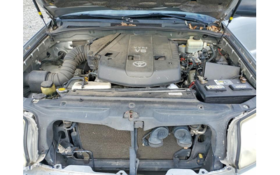 Toyota 4runner 4.0L 6 Rear Wheel Drive - автомобили, коли, обяви за нови и употребявани 12