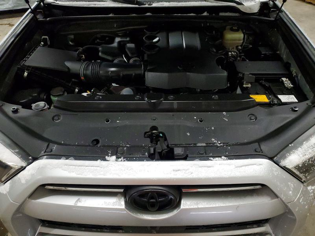 Toyota 4runner 4.0L 6 Rear Wheel Drive w/4x4 - автомобили, коли, обяви за нови и употребявани 11