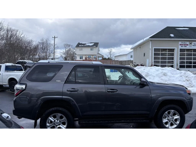 Toyota 4runner 4.0* V6* ПОДГРЕВ* КАМЕРА* КЕЙЛЕС* - автомобили, коли, обяви за нови и употребявани 4