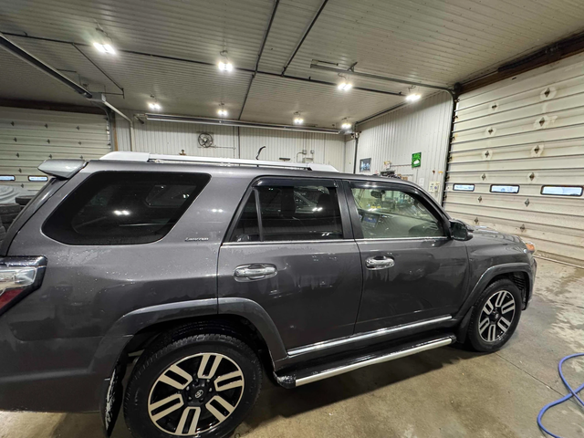 Toyota 4runner 4.0* V6* ПОДГРЕВ* КАМЕРА* КЕЙЛЕС* - автомобили, коли, обяви за нови и употребявани 1