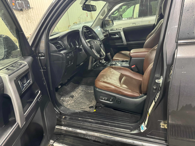 Toyota 4runner 4.0* V6* ПОДГРЕВ* КАМЕРА* КЕЙЛЕС* - автомобили, коли, обяви за нови и употребявани 7