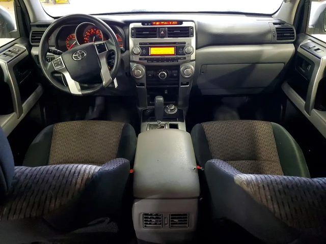 Toyota 4runner SR5 4X4 - автомобили, коли, обяви за нови и употребявани 7