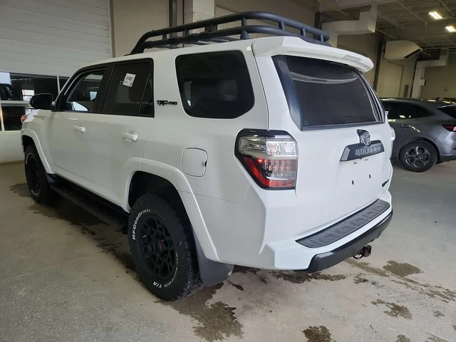 Toyota 4runner ПОДГРЕВИ| ПАНОРАМА| 2 КЛЮЧА| - автомобили, коли, обяви за нови и употребявани 3