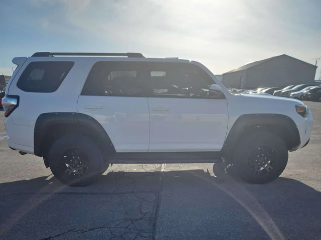 Toyota 4runner * SR5 * ГЛАВНО ПРЕДСТАВИТЕЛСТВО* - автомобили, коли, обяви за нови и употребявани 3