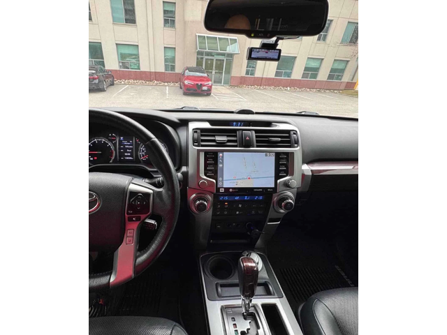 Toyota 4runner * 4WD * PANO* KEYLESS* ПОДГРЕВ* - автомобили, коли, обяви за нови и употребявани 8