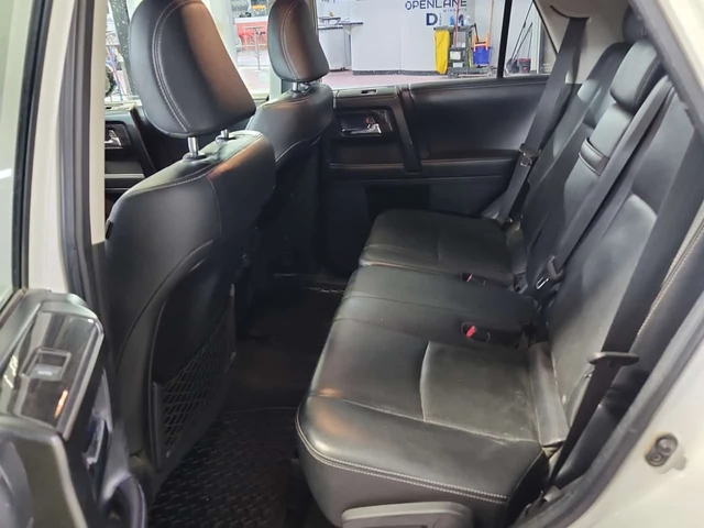 Toyota 4Runner * LIMITED * ГЛАВНО ПРЕДСТАВИТЕЛСТВО* - автомобили, коли, обяви за нови и употребявани 11