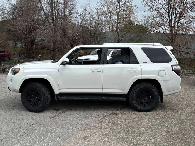 Toyota 4Runner 4WD 4dr V6 SR5 | CARFAX | - автомобили, коли, обяви за нови и употребявани 1