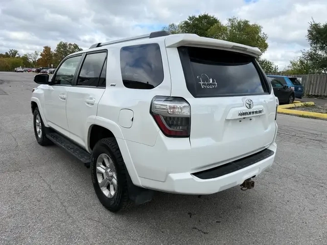 Toyota 4Runner 4x4 | SR5| Navigation/Leather/Sunroof/Rear Camera - автомобили, коли, обяви за нови и употребявани 7