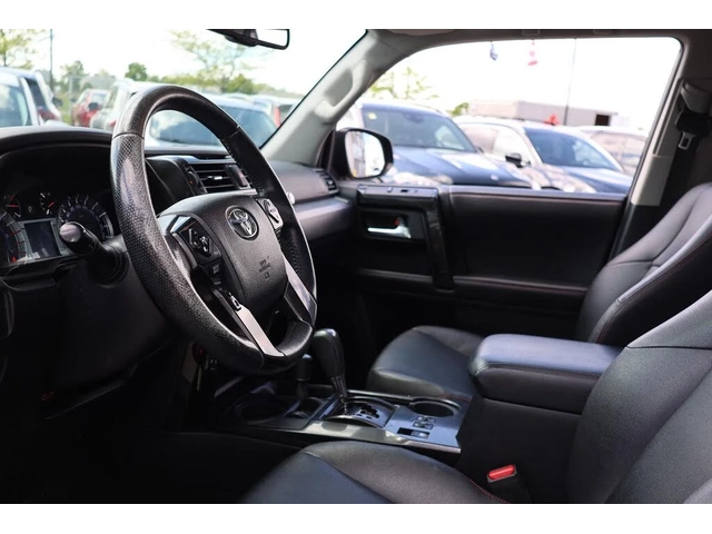 Toyota 4runner 4.0* V6* ПОДГРЕВ* КАМЕРА* КЕЙЛЕС* - автомобили, коли, обяви за нови и употребявани 11