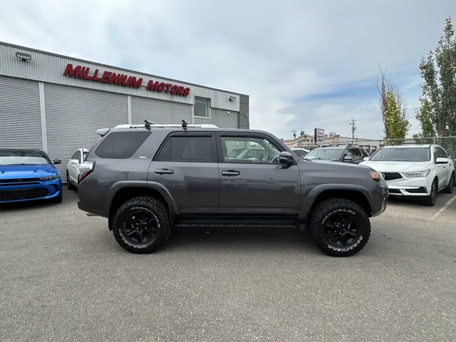 Toyota 4runner SR5* AWD* Кожа* Шибедах* ФИКС ЦЕНА - автомобили, коли, обяви за нови и употребявани 5