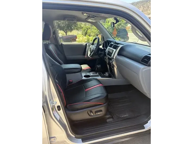 Toyota 4runner 4WD 4dr V6 SR5 - автомобили, коли, обяви за нови и употребявани 9