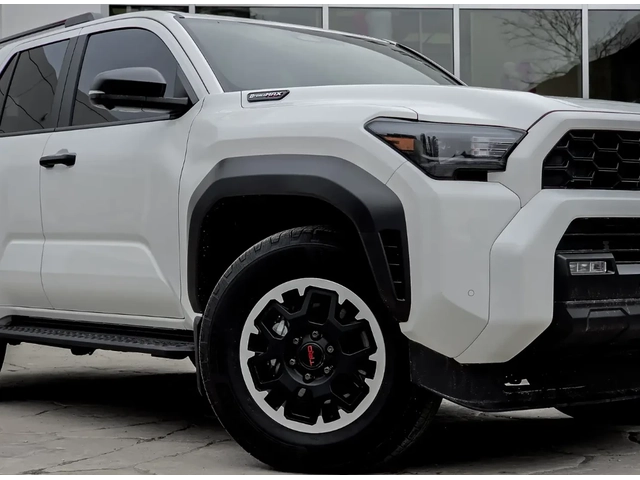 Toyota 4runner HYBRID | TRD OFF ROAD | PANO | 360CAM - автомобили, коли, обяви за нови и употребявани 3