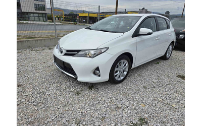 toyota-auris-1-4-d4d - 0