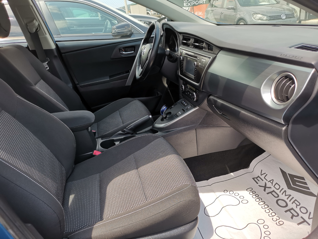 Toyota Auris 1.8 Hybrid E5B - автомобили, коли, обяви за нови и употребявани 7