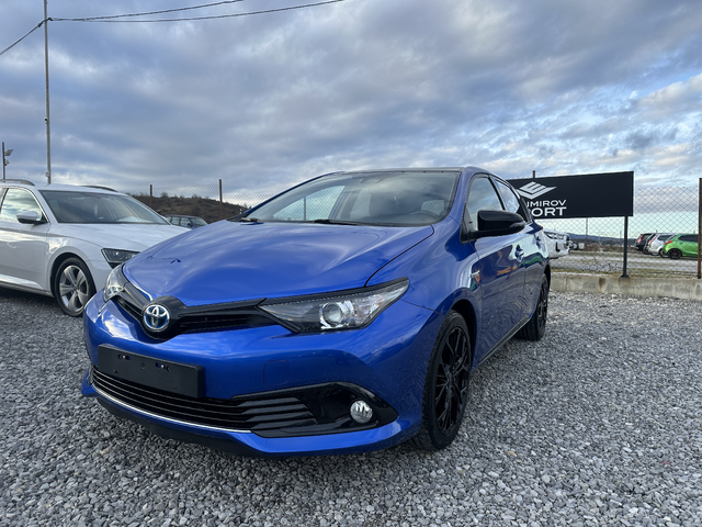 Toyota Auris 1.8H E6C BLACK EDITION - автомобили, коли, обяви за нови и употребявани 0