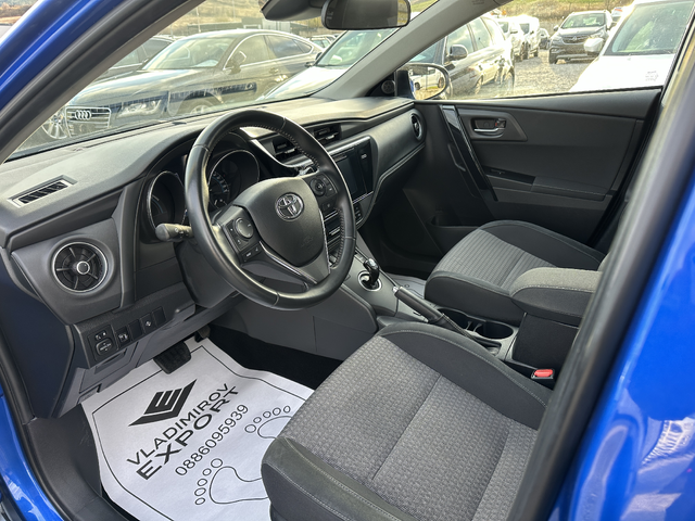 Toyota Auris 1.8H E6C BLACK EDITION - автомобили, коли, обяви за нови и употребявани 5
