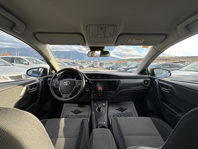 Toyota Auris 1.8H E6C BLACK EDITION - автомобили, коли, обяви за нови и употребявани 8