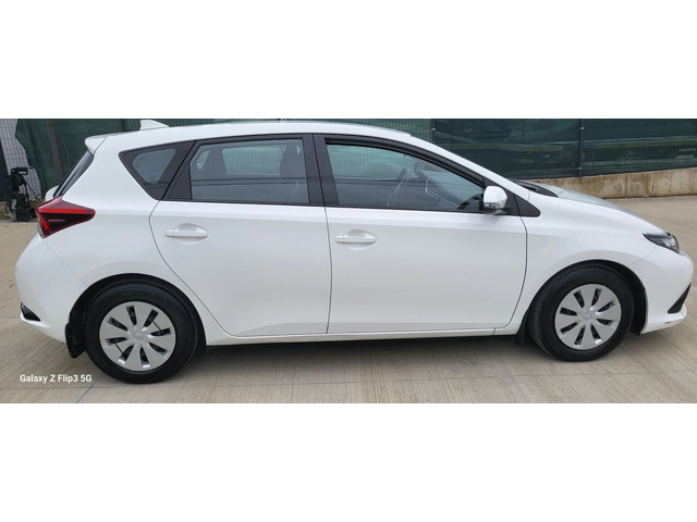 Toyota Auris 1330 VVT-I - автомобили, коли, обяви за нови и употребявани 2
