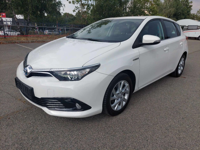 Toyota Auris 1, 8i  UNIKAT 136KS - автомобили, коли, обяви за нови и употребявани 0