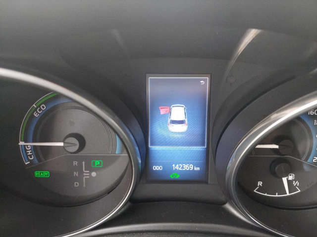 Toyota Auris 1, 8i  UNIKAT 136KS - автомобили, коли, обяви за нови и употребявани 11