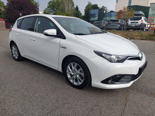 Toyota Auris 1, 8i  UNIKAT 136KS - автомобили, коли, обяви за нови и употребявани 1