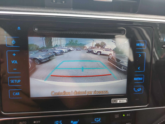 Toyota Auris 1, 8i  UNIKAT 136KS - автомобили, коли, обяви за нови и употребявани 8