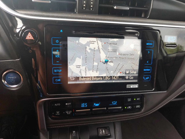 Toyota Auris 1, 8i  UNIKAT 136KS - автомобили, коли, обяви за нови и употребявани 9