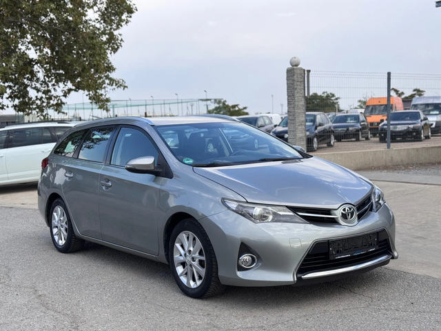 Toyota Auris 1.6i 132кс * Автоматик* - автомобили, коли, обяви за нови и употребявани 6