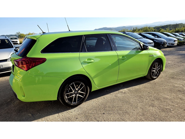 Toyota Auris Hybrid* ГОТОВА ЗА ТАКСИ - автомобили, коли, обяви за нови и употребявани 10