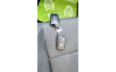 Toyota Auris Hybrid* ГОТОВА ЗА ТАКСИ - автомобили, коли, обяви за нови и употребявани 16